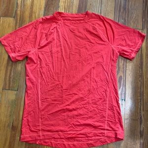 Men’s lululemon Red v-neck